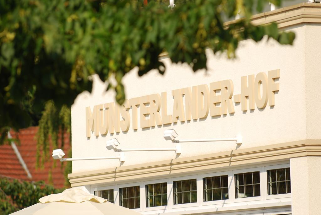 Muensterlaender Hof Hotel Cloppenburg Exterior foto
